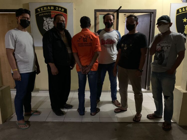 Tim Anti Bandit Unit Polsek Gading Rejo Ringkus Pelaku Perjudian Togel