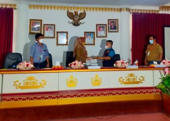 Sah, Dewi Handajani “Nahkodai” KONI Tanggamus 2022-2026