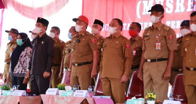 Edi Novial Gotong Usulan Masyarakat Ke Tingkat Kabupaten