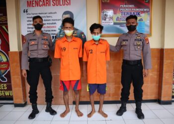 Tim Cobra Satnarkoba Pringsewu Berhasil Meringkus Dua Tersangka Penyalahguna Narkotika