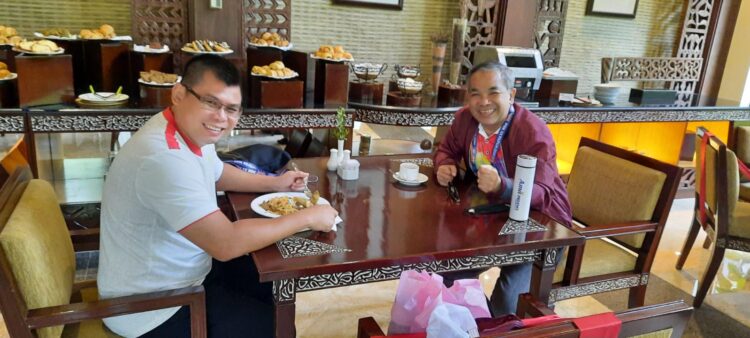 Juara Tinju Dunia Chris Jhon Juga Terpapar Covid-19, Sudah Lebih 14 Hari Isoman