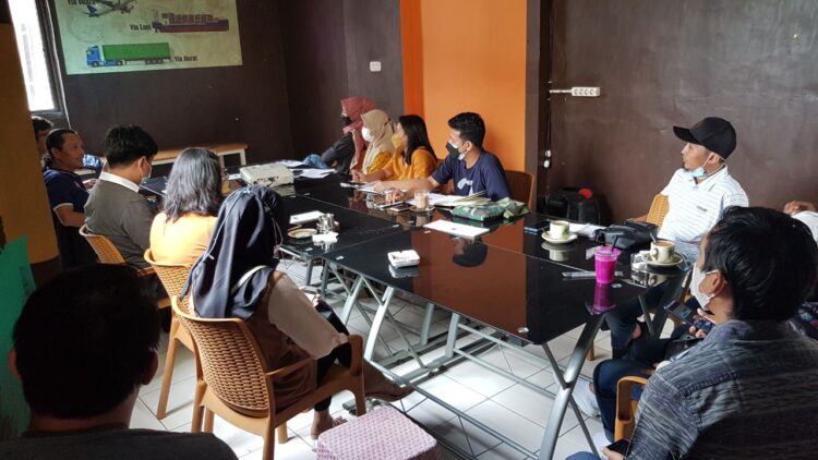 Di Warkop WAW Coach Adi Bahas Empat Proses Dalam Ekspor