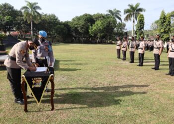 Kabaglog dan Kasatsamapta Polres Way Kanan, Serta Dua Kapolsek Dilantik dan Diserahterimakan