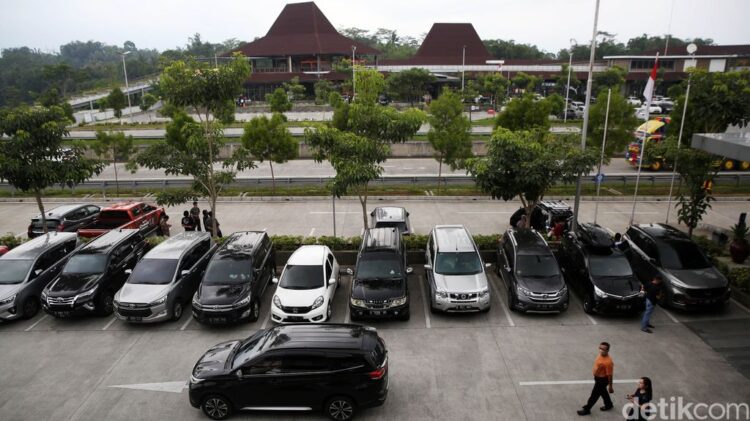 Cuma Satu di Indonesia, Rest Area yang Ada Sky Bridge-nya di KM 456