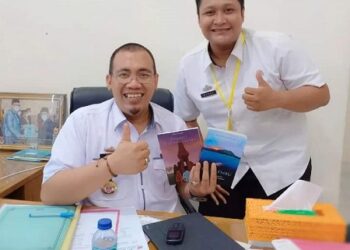 Ceritakan Pengalaman Pribadinya Kala Menjadi Guru Di Daerah Terpencil, Manda Rilis Buku Ini