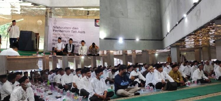 Bupati Hadiri Buka Puasa Bersama dan Pemberian Tali Asih Disdikbud Tubaba