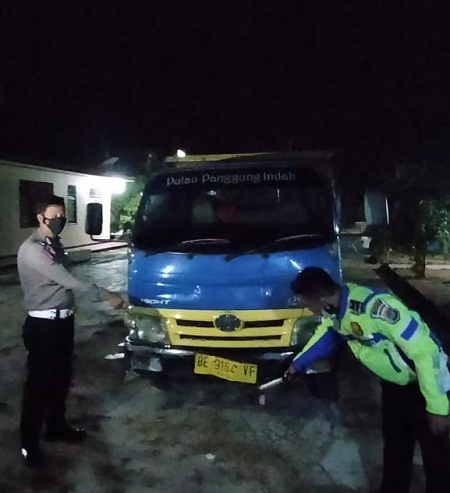 Perempuan Muda Tewas Tertabrak Truk di Pringsewu