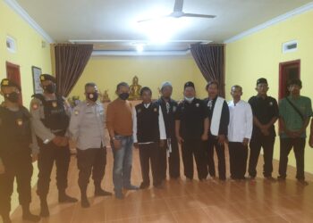Polres Way Kanan Amanakan Hari Raya Waisak di Vihara Dharma Manggala