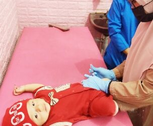 Sempat terjadi kekosongan Vaksin Polio, akhirnya Dinkes Lamsel terima 1.200 dosis polio dari Kemenkes Pusat.