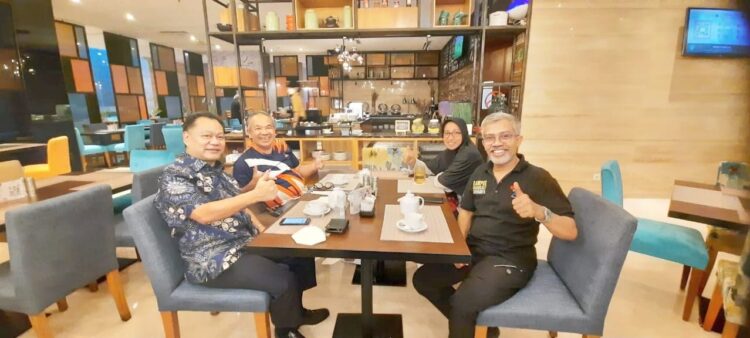 Saling Membahagiakan, Tak Terasa Diskusi Sekitar Lima Jam