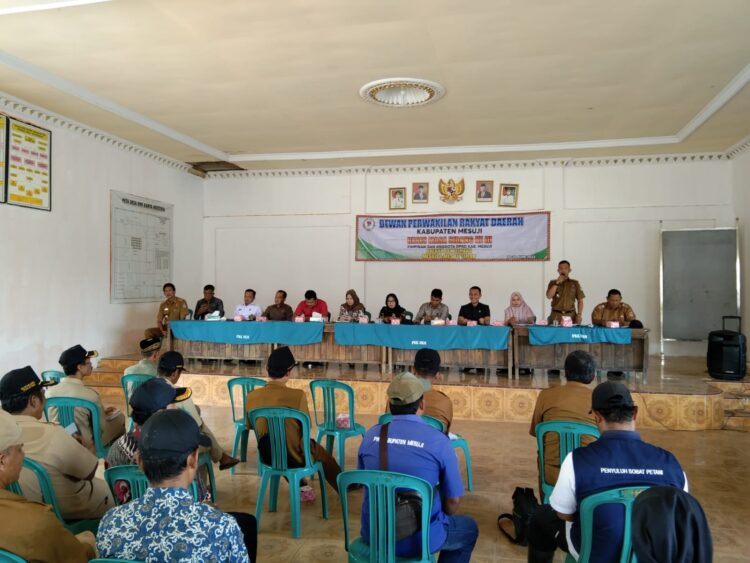 Ikut Reses Anggota DPRD Mesuji Dapil 1, Ini Keluhan Warga DKM