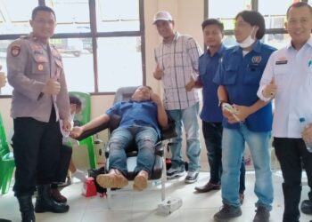PWI Mesuji Ikut Kegiatan Donor Darah Dalam Rangka Peringatan HUT Bhayangkara ke-76