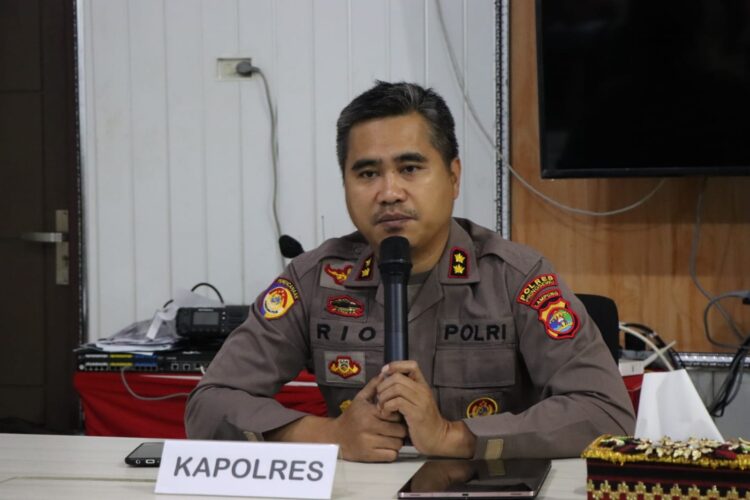 Kapolres Pringsewu Ingatkan Warga Soal Kelompok Radikal