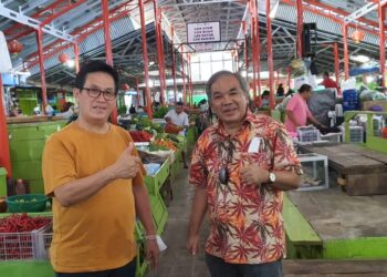 Bersama Alam, “Bapaknya” Pasar Tanah Kongsi Kampung Cino Kota Padang Menyemangati Ratusan Pedagang