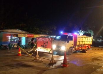 Pedagang di TPI Dermga Bom Kalianda, Keluhkan debu dari truck pengakut material milik PT.HNA