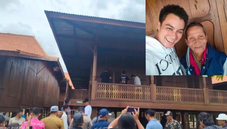 Datang ke Tubaba, Baim Wong Kunjungi Kakek Yang Sempat Viral
