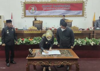 Paripurna DPRD Sahkan Raperda Pertanggungjawaban APBD 2021