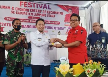 Wakil Bupati Lampura Buka Festival UMKM Dan Ekonomi Kreatif SE Lampura