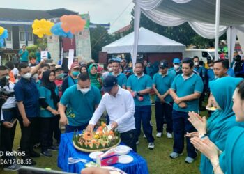 Puncak HUT Lampura, Pemkab Gelar Jalan Sehat, Sepeda Santai Dan Senam Massal