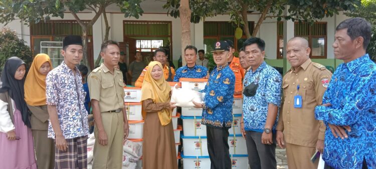 Bergerak Cepat, BPBD Mesuji Salurkan Bantuan Korban Kebakaran Sekolah YPI Al-falah