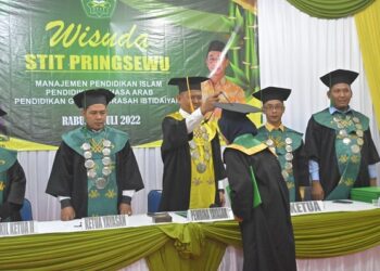 STIT Pringsewu Wisuda 158 Lulusan