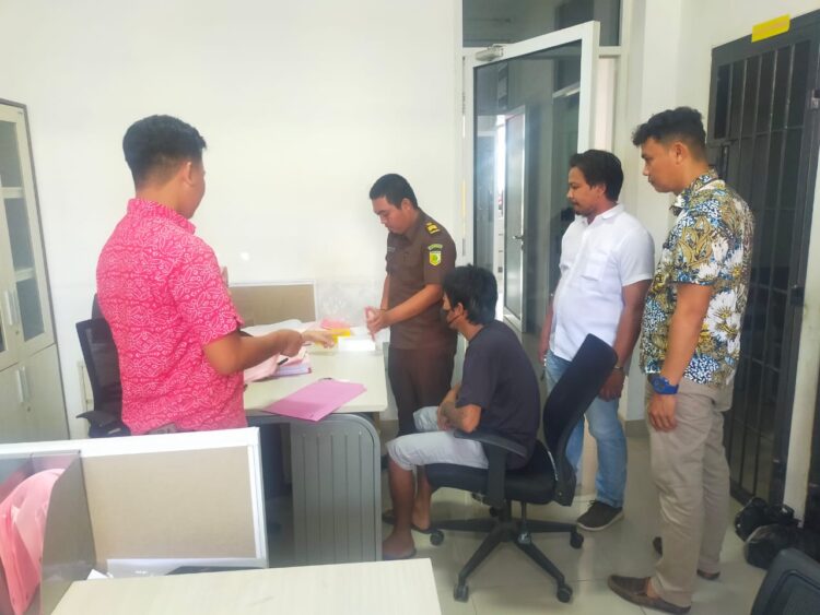 Berkas Lengkap, Polsek Sukoharjo Limpahkan Pelaku Curat Ke Kejaksaan Negeri Pringsewu