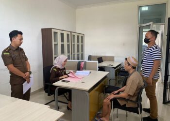 Satnarkoba Polres Pringsewu Limpahkan Tersangka Pengedar Sabu Ke JPU