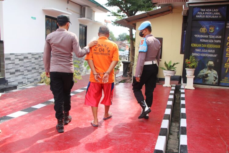 Satreskrim Polres Pringsewu Tangkap Pelaku Judi Togel Di Gadingrejo