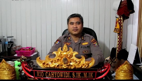 Polres Pringsewu Dampingi Tim Kemensos Berikan Pendampingan Kepada Korban Kekerasan Seksual Oleh Ayah Kandung