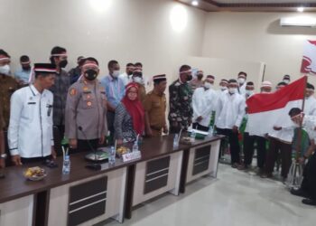 Pemkab Dan Polres Mesuji, Cabut Bai’at Serta Ikrarkan Warga KM Kembali Setia NKRI