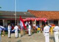 Semarak HUT RI, Tiyuh Panaragan dan SMP Karya Bhakti Gelar Upacara dan Pertunjukan