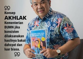 Saat Semua Orang Berdiri Mendengarkan dan Menyanyikan lagu Indonesia Raya di Yogyakarta International Airport
