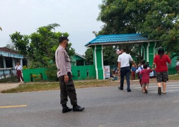Polsek Gunung Labuhan Rutin Lakukan Pam Rawan Pagi, untuk Ciptakan Rasa Aman