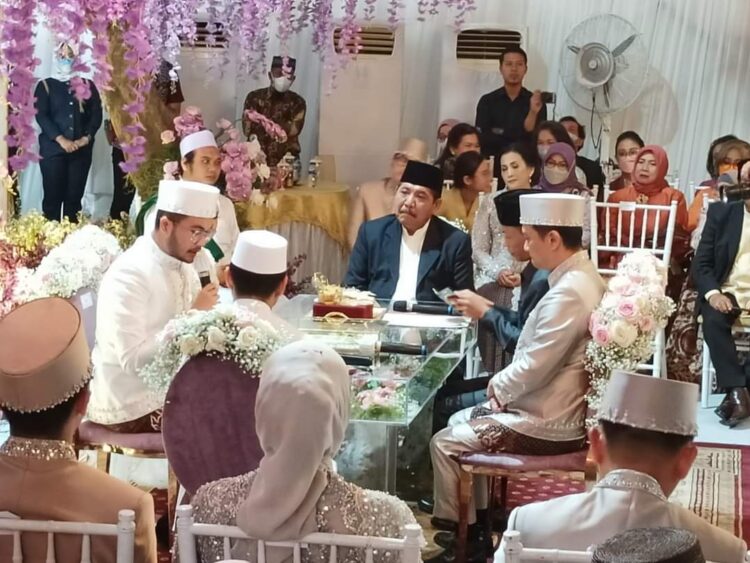 Ustad Das’ ad Latif jadi saksi Nikah Putra Pertama Bupati Way Kanan