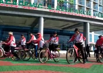 GOWES SEMARAKAN HUT APWI