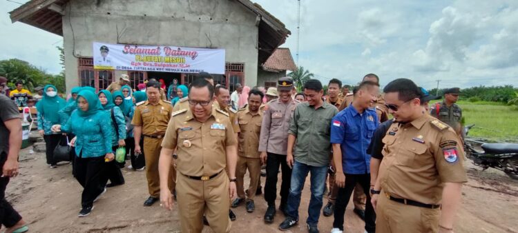 Sulpakar Kunjungi 5 Desa Terisolir Di Kecamatan Mesuji