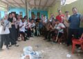 Dinsos Mesuji Salurkan Bantuan Kaki Palsu Dari PT PLN