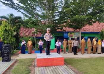 Jadi Pembina Upacara Di SMPN 1 Mesuji, Ini Pesan Kasat Lantas Untuk Siswa