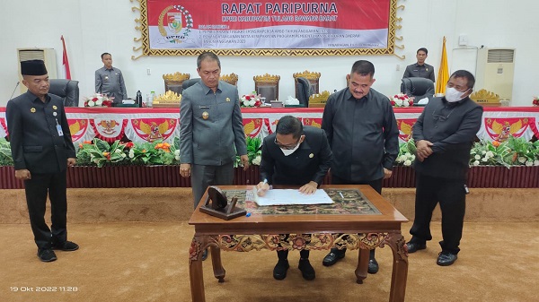 DPRD Tubaba Gelar Paripurna APBD dan Kesepakatan Propemperda 2023