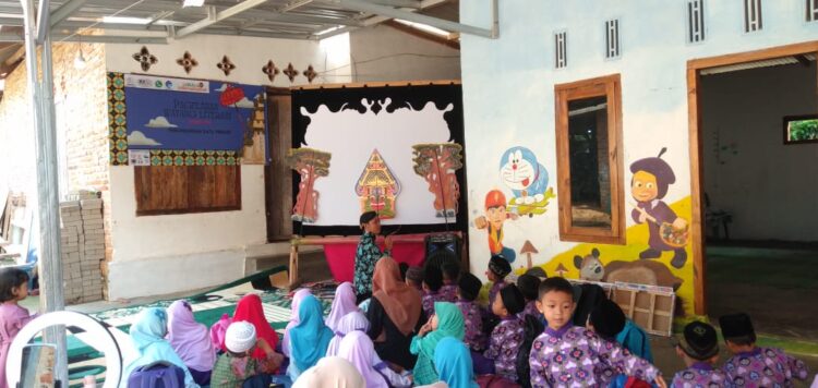 Sosialisasikan Perlindungan Data Pribadi, RTIK Mesuji Gelar Pagelaran Seni Wayang Literasi
