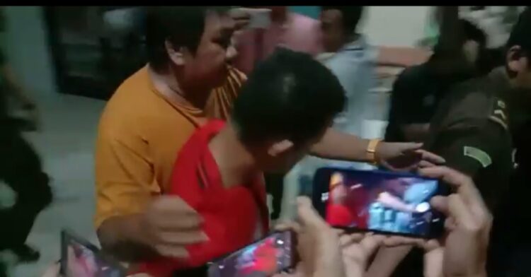Korupsi Dana Bumades, Oknum Kades Kinciran Dan Anak Kandungnya Dtetapkan Tersangka