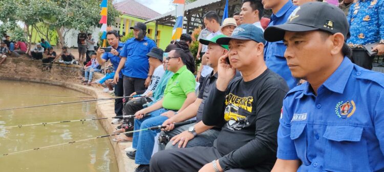 Meriahkan HUT Ke-14 Mesuji, Dinas Perikanan Dan PWI Gelar Lomba Mancing