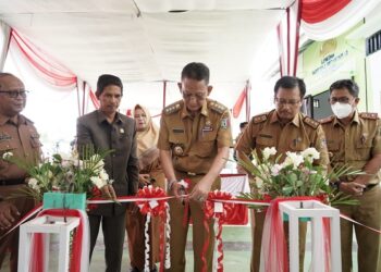 Pj. Bupati Pringsewu Launching BLT Dampak Inflasi Bersumber APBD