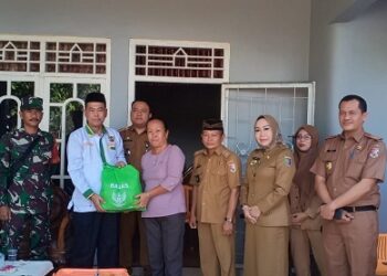 Korban Puting Beliung di Tubaba Terima Bantuan