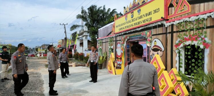 Usai Apel Gelar Pasukan, Kapolres Mesuji Beserta Jajaran Cek Kesiapan Pos Nataru 2023