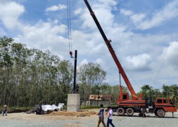 Pembangunan Patung Suhunan Riah Simbol Komitmen Menjaga Kelestarian Alam