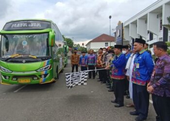 Bupati Lepas 53 Kafilah Lampura Ikuti MTQ Ke 49 Tingkat Provinsi Lampung