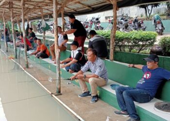 PWI Lampura Bersama DPD PKS Lampura Gelar Mancing Mania Bersama Masyarakat