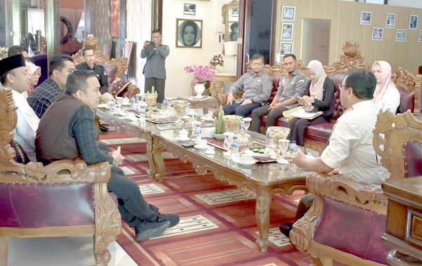 Sukseskan Pemilu 2024, Walikota Metro Ajak Warga Dukung Proses Coklit KPU