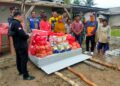 Pemkab Mesuji Salurkan Bantuan Untuk Korban Angin Puting Beliung Di Sidang Makmur